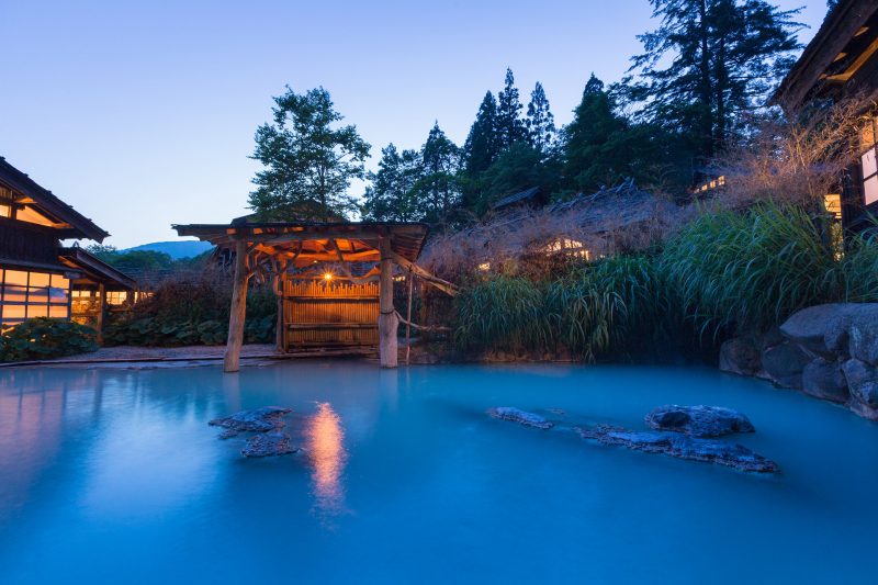 Tsurunoyu Onsen Bath, Japan Tours, RediscoverTours.com